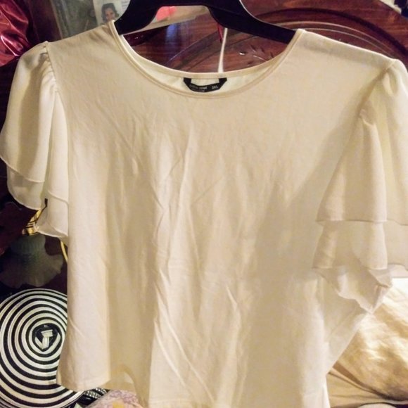 plus size ruffle sleeve blouse - Picture 1 of 2